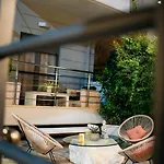 Niriides Aparthotel Kourouta