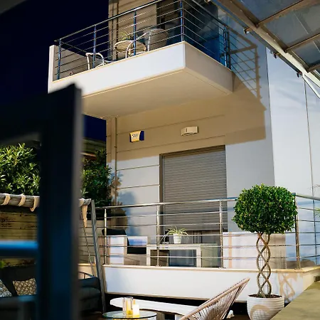 Lejlighedshotel Niriides 4*