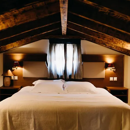 Aparthotel Niriides Kourouta