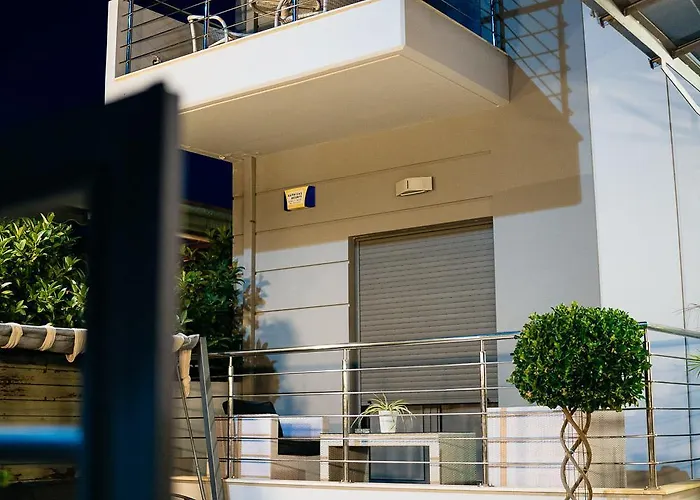 Ξενοδοχείο με διαμερίσματα Niriides 4*