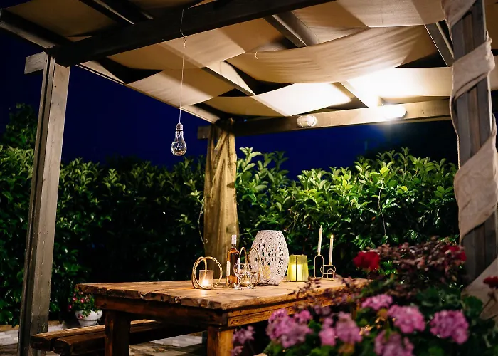 Aparthotel Niriides 4*