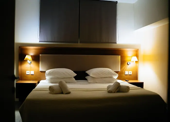 Niriides Aparthotel 4*