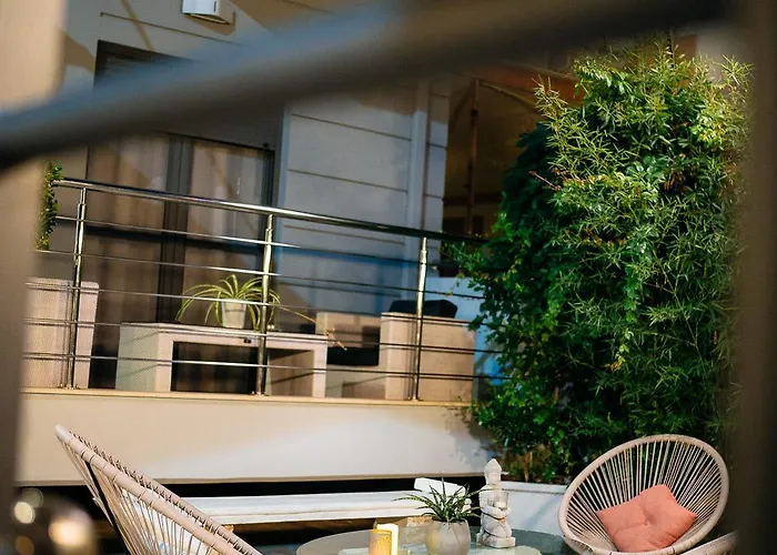 Niriides Aparthotel Kourouta