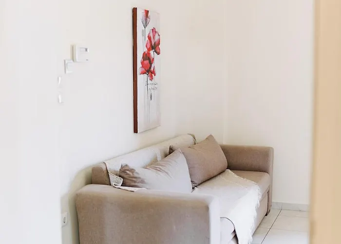 Niriides Aparthotel 4*